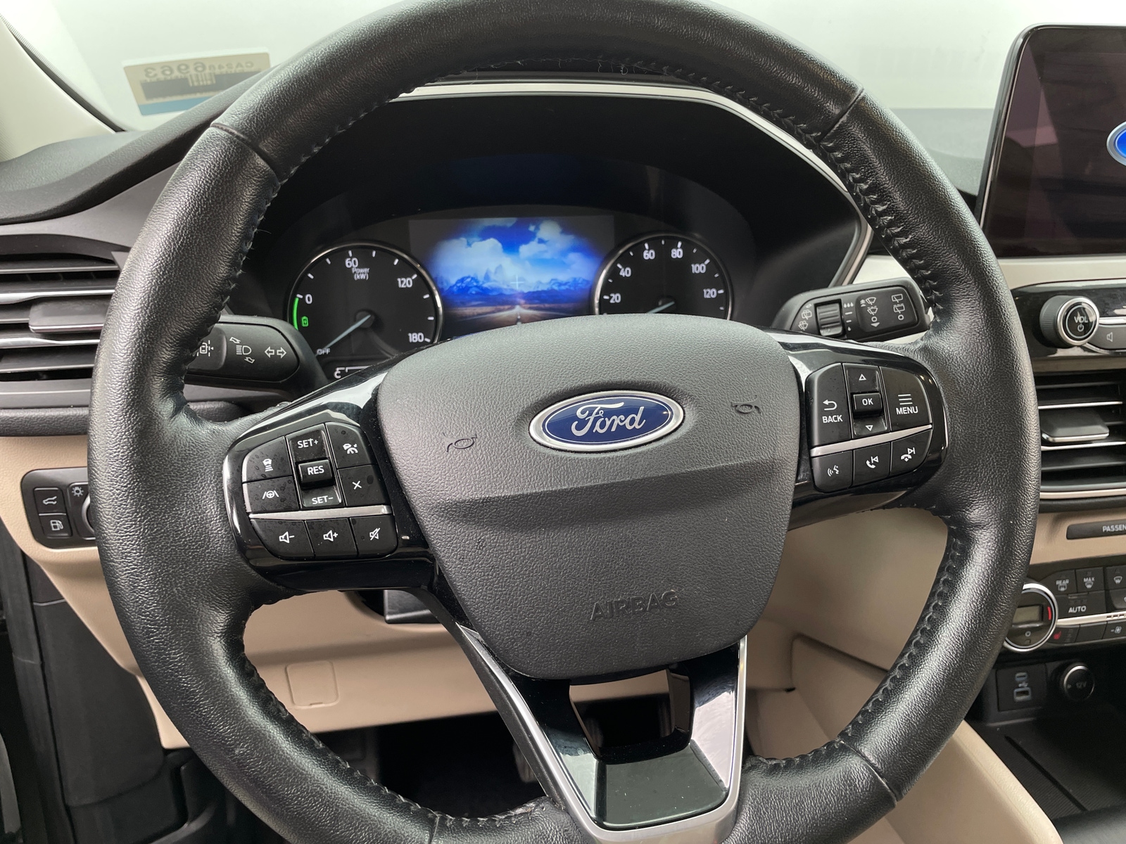 Thumbnail: 2021 Ford Escape - 4