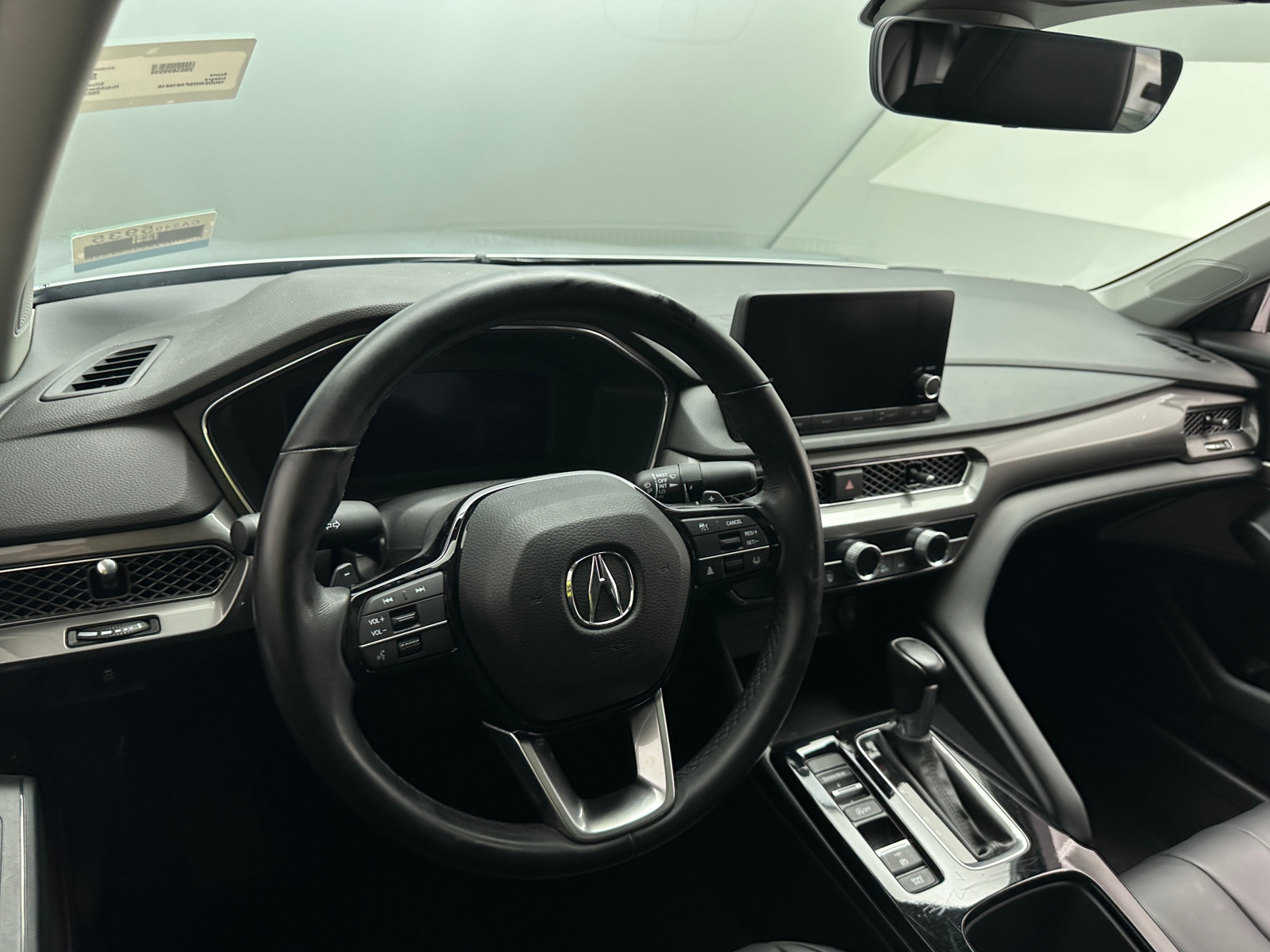 Thumbnail: 2023 Acura Integra - 2