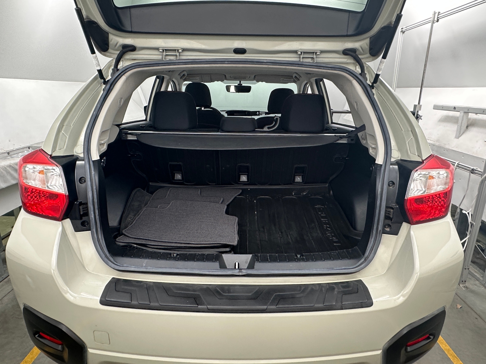 Thumbnail: 2017 Subaru Crosstrek - 7