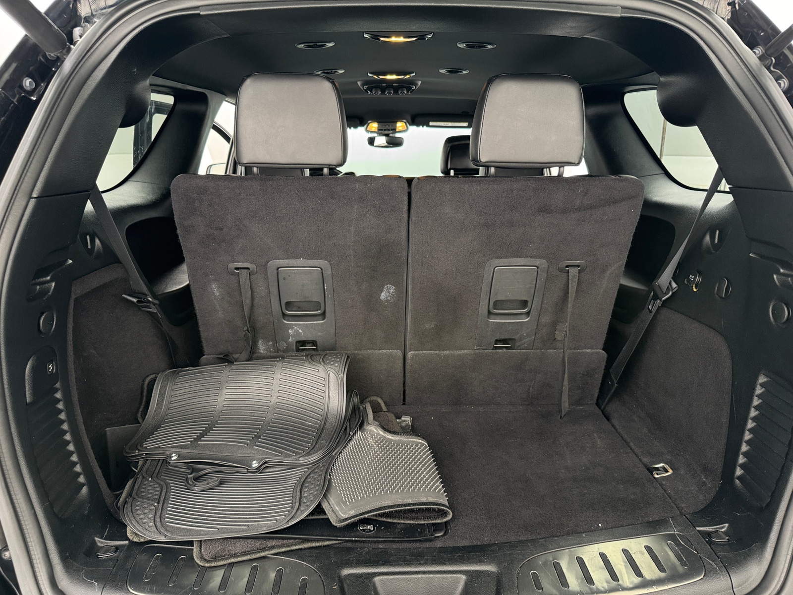 Thumbnail: 2017 Dodge Durango - 6