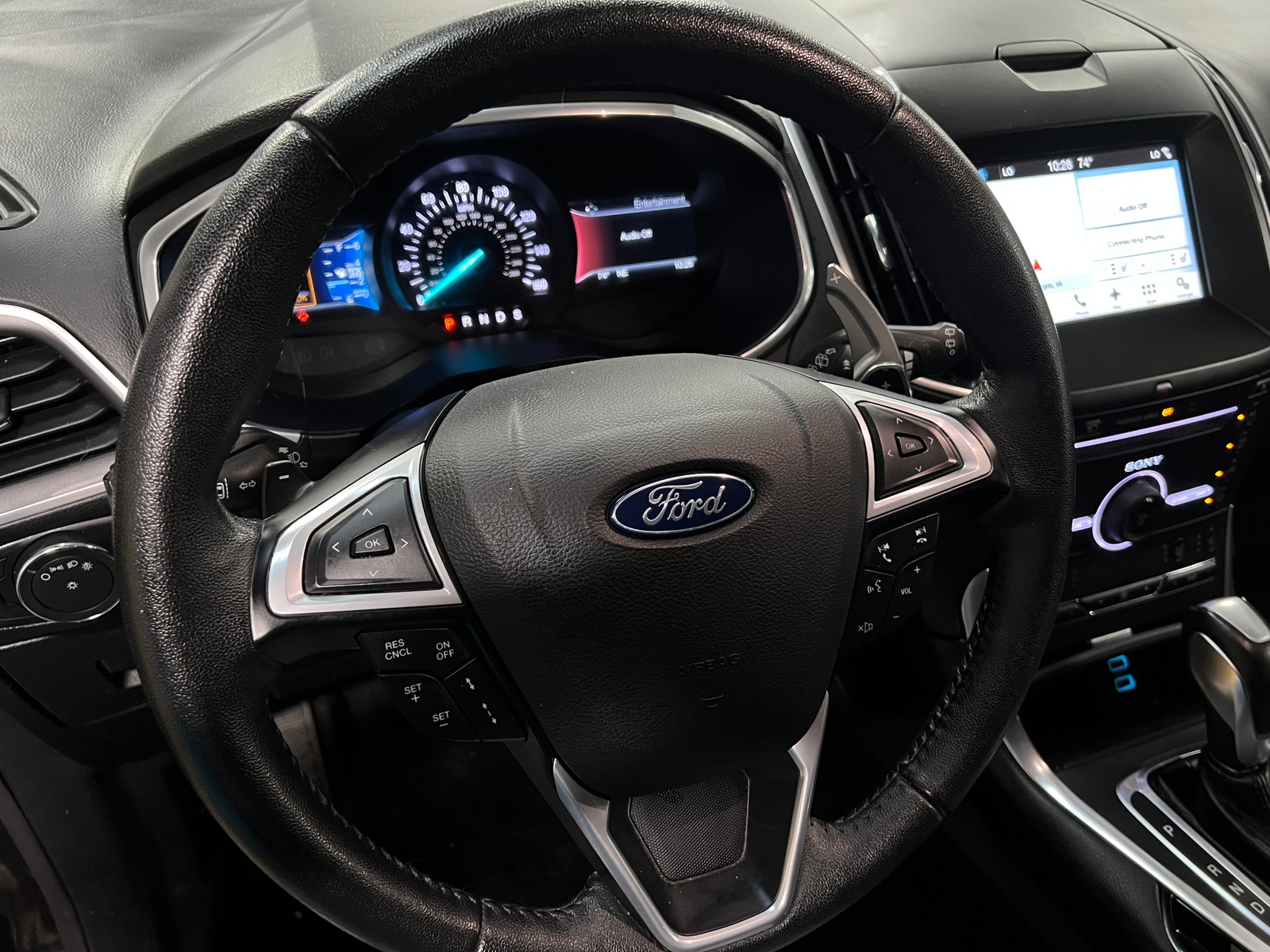 Thumbnail: 2016 Ford Edge - 4
