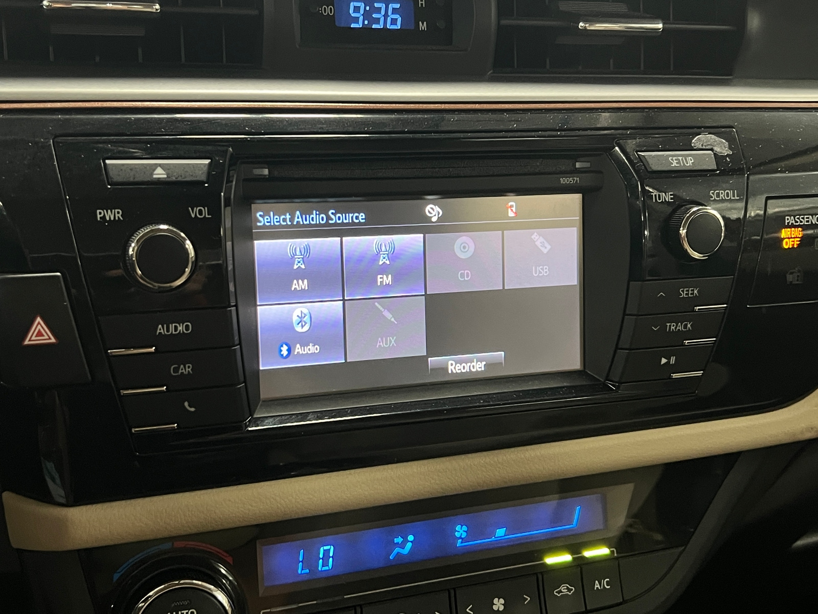 Thumbnail: 2016 Toyota Corolla - 4