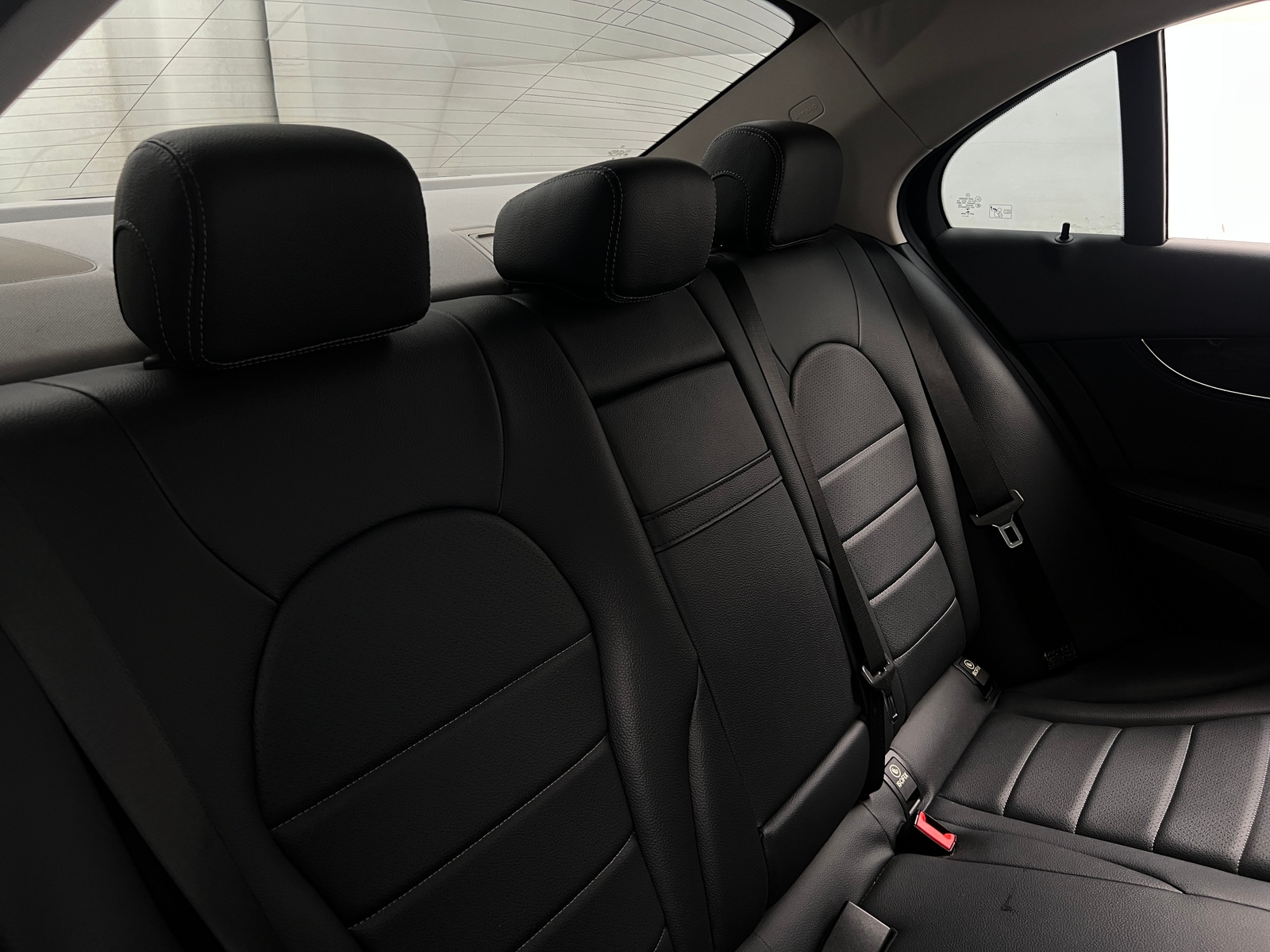 Thumbnail: 2015 Mercedes-Benz C-Class - 5