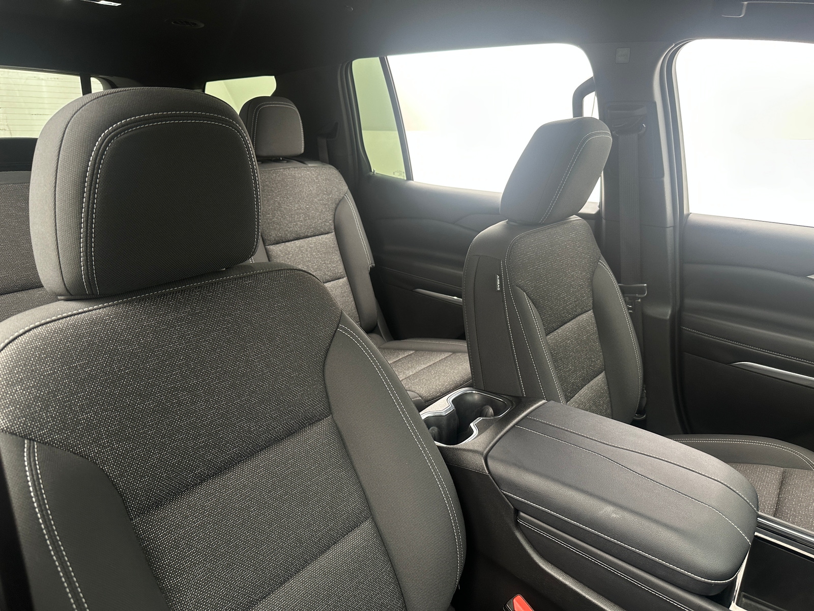 Thumbnail: 2025 Chevrolet Traverse - 2