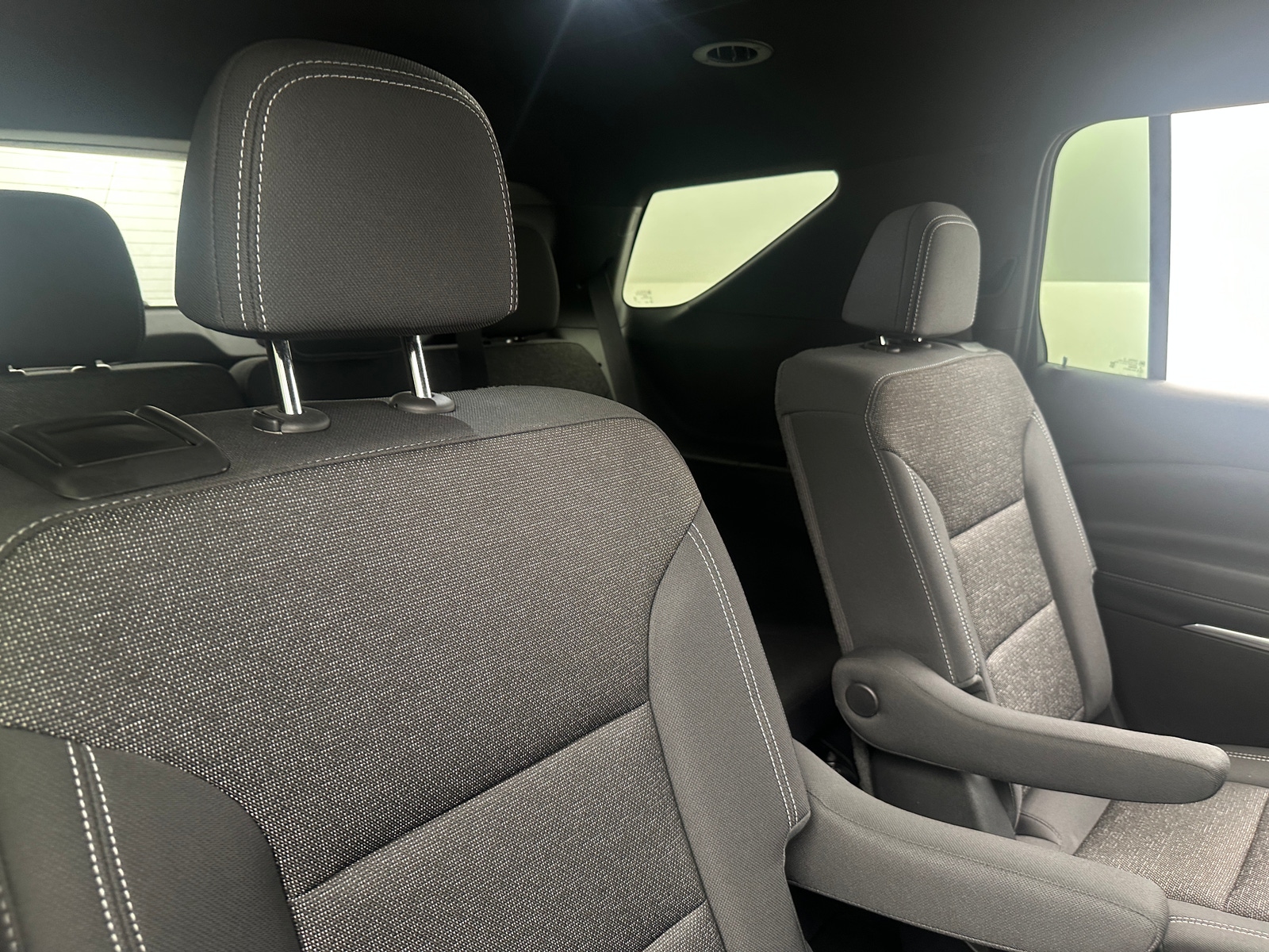 Thumbnail: 2025 Chevrolet Traverse - 6