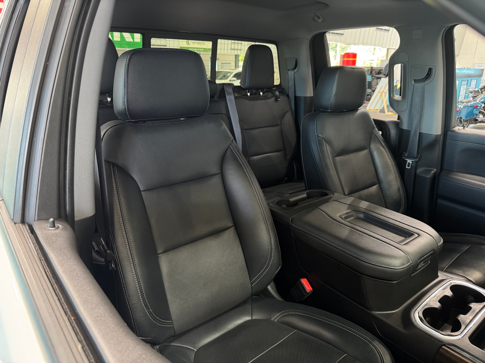Thumbnail: 2019 Chevrolet Silverado 1500 - 2