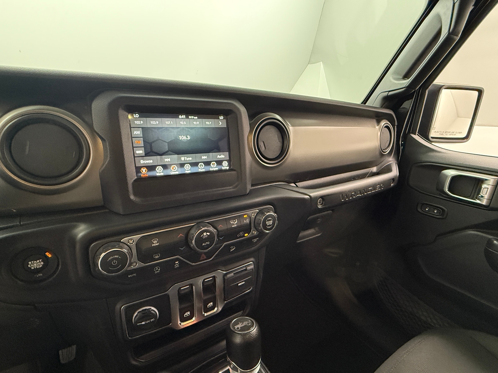 Thumbnail: 2020 Jeep Wrangler - 4