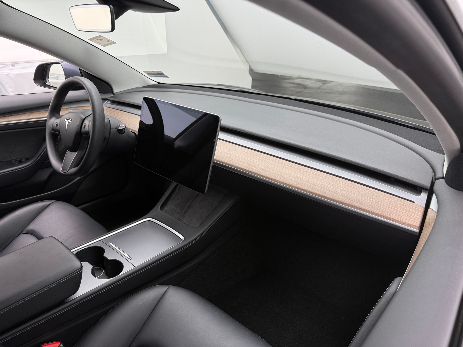 Thumbnail: 2022 Tesla Model 3 - 2