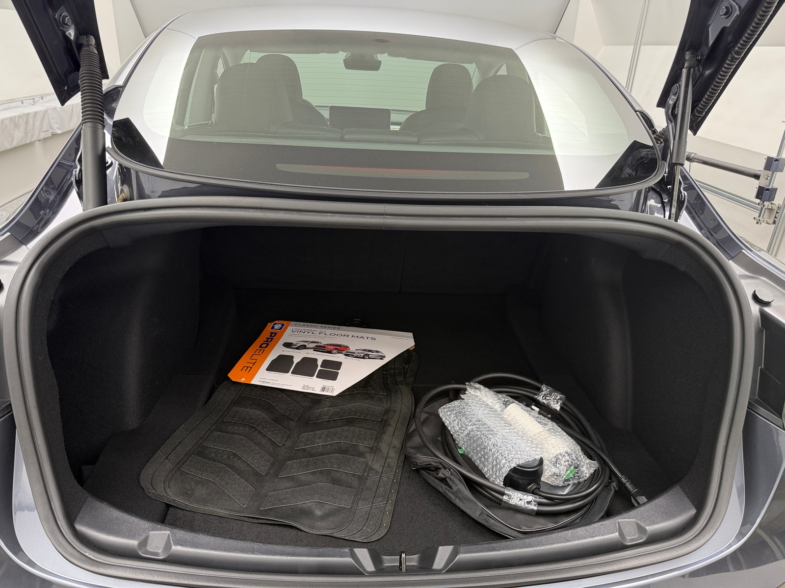 Thumbnail: 2022 Tesla Model 3 - 6