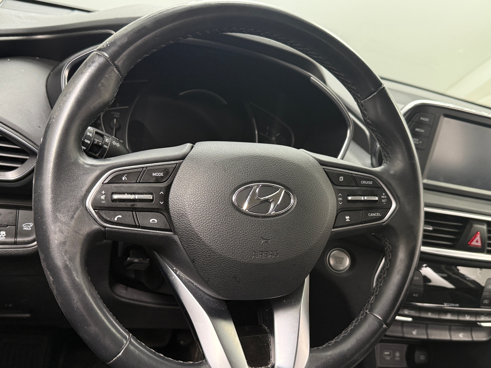 Thumbnail: 2019 Hyundai Santa Fe - 5