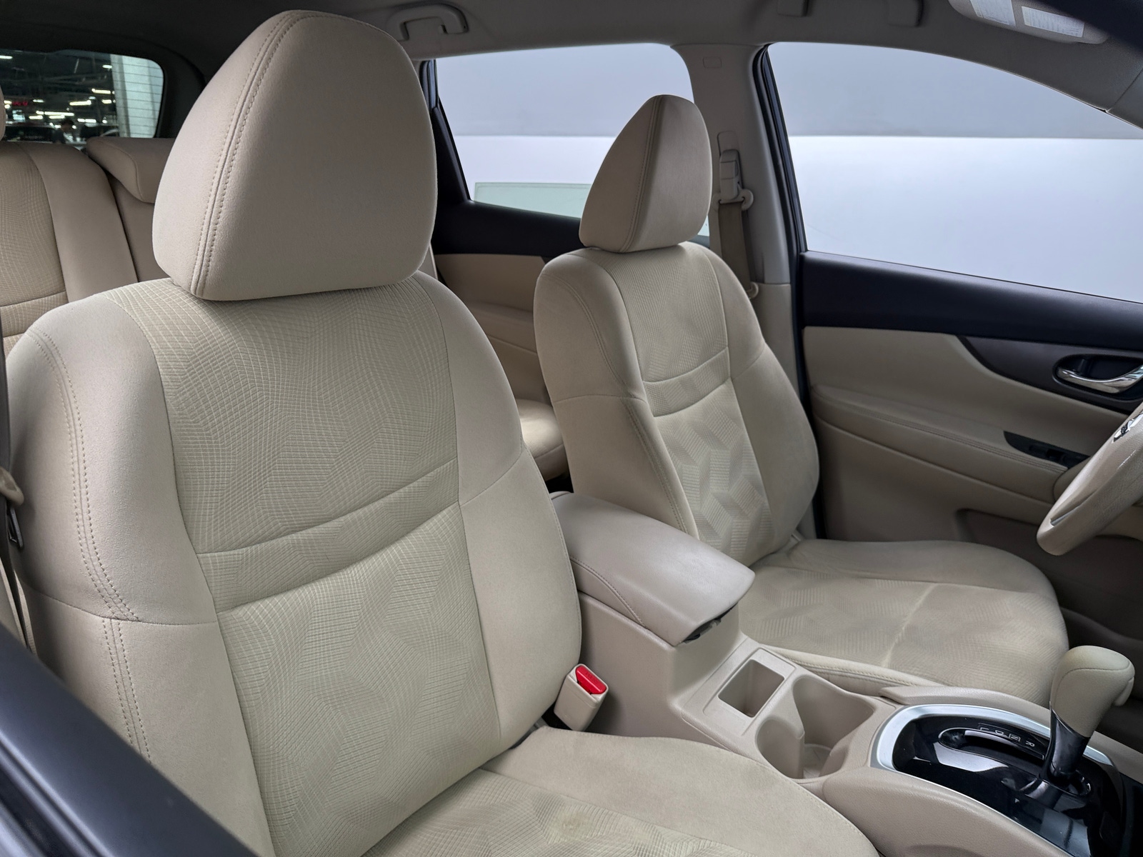 Thumbnail: 2014 Nissan Rogue - 2