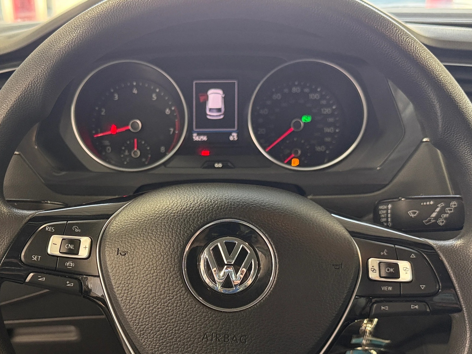 Thumbnail: 2021 Volkswagen Tiguan - 5
