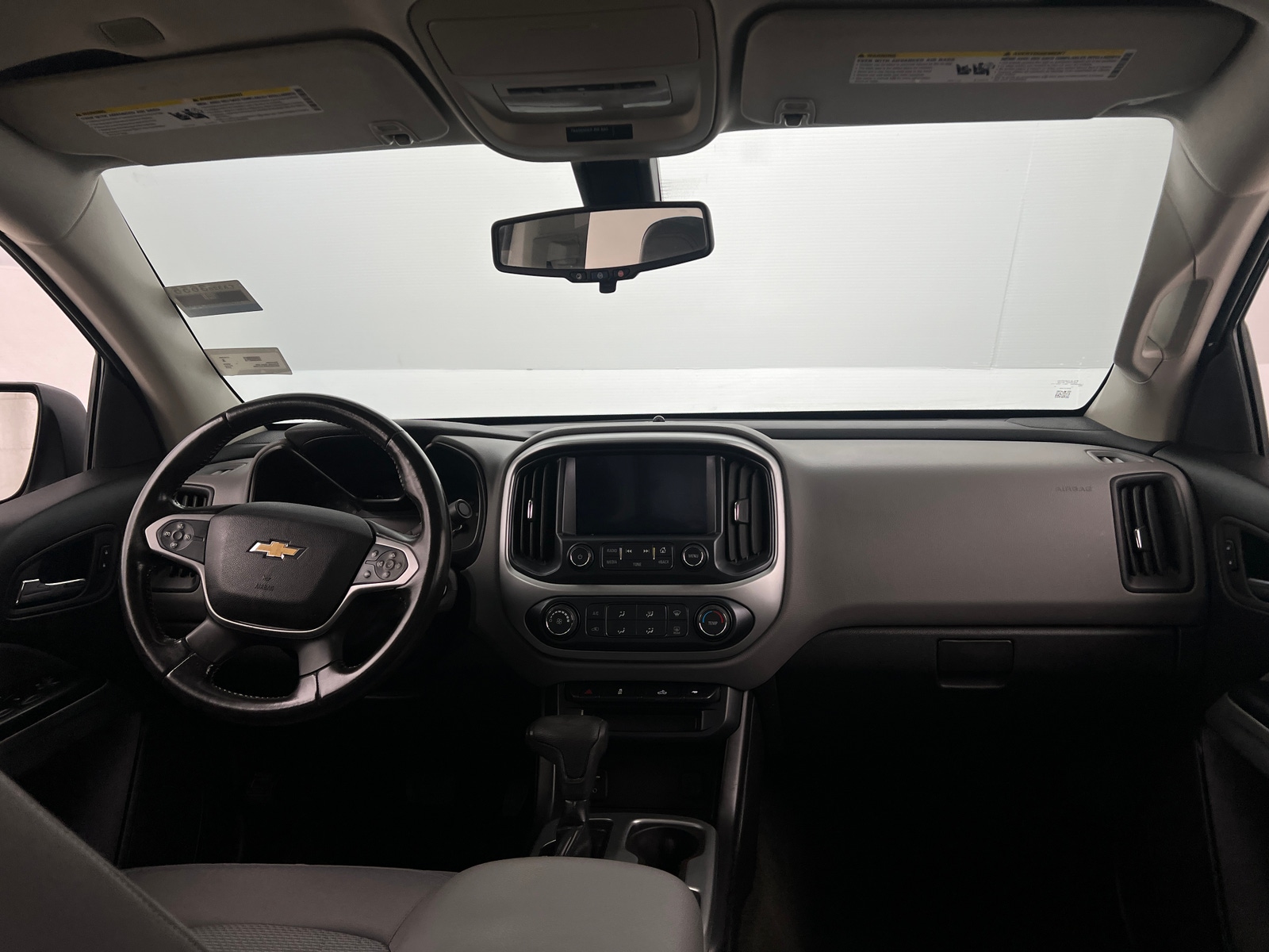Thumbnail: 2016 Chevrolet Colorado - 3