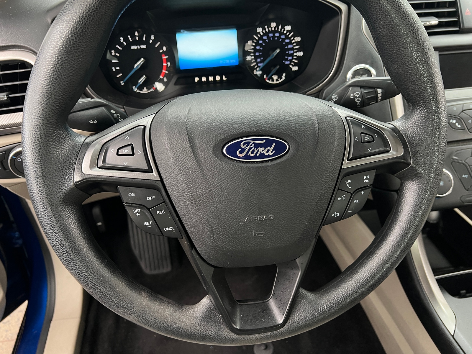 Thumbnail: 2017 Ford Fusion - 5
