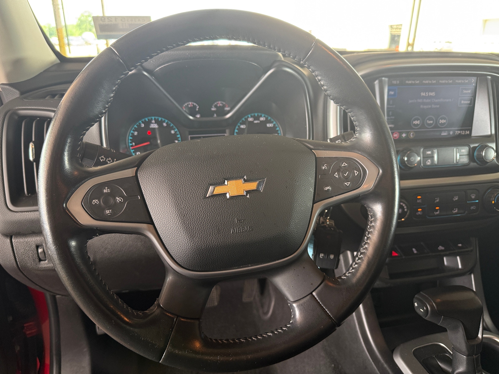 Thumbnail: 2021 Chevrolet Colorado - 5