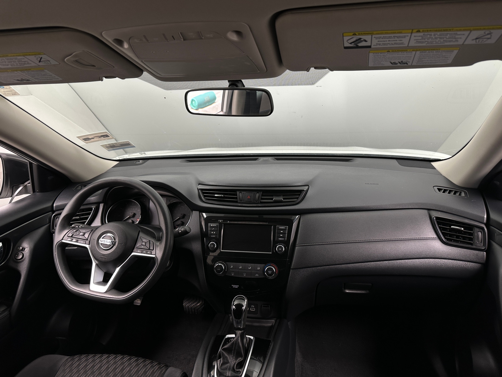 Thumbnail: 2018 Nissan Rogue - 3