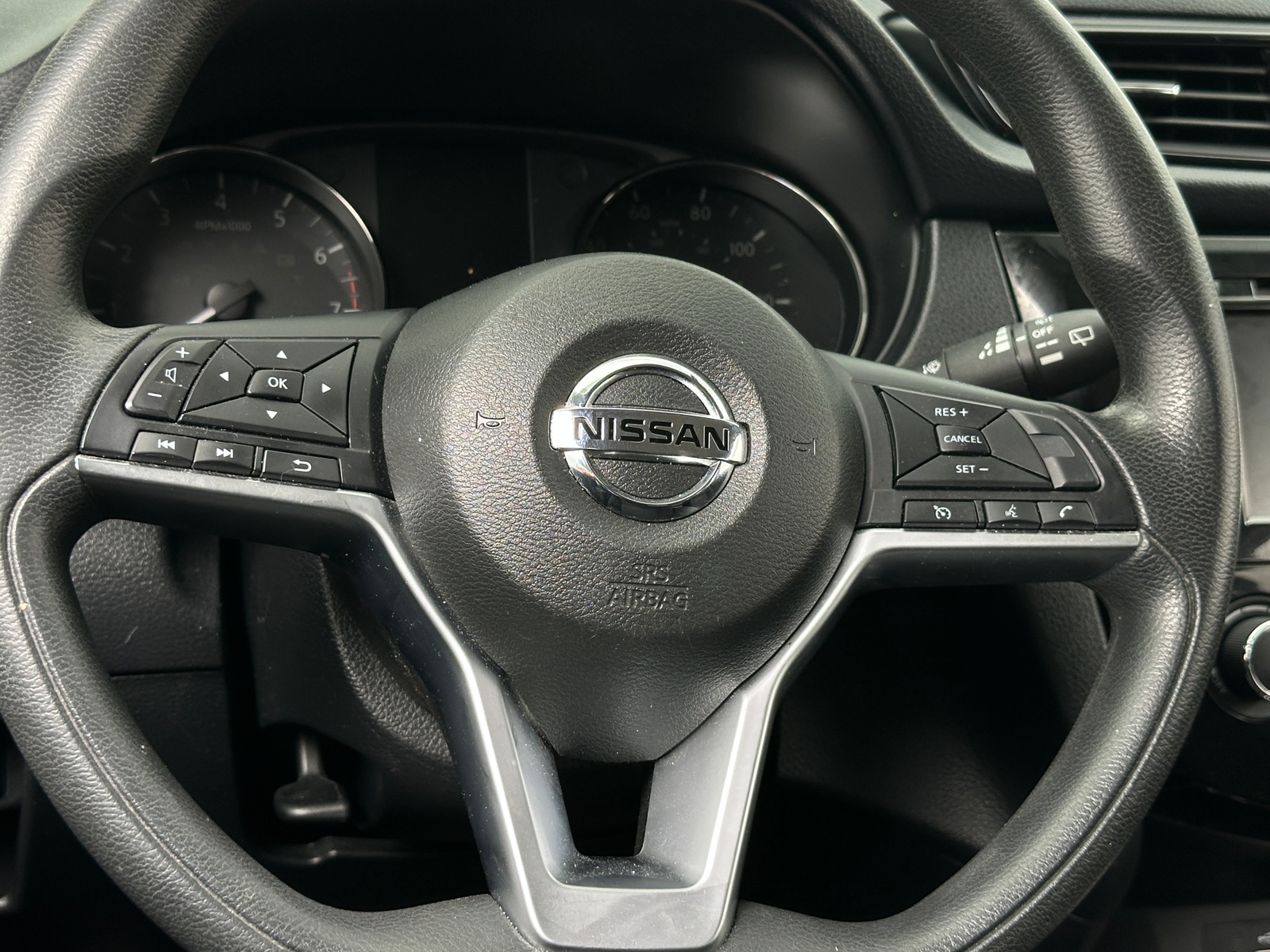 Thumbnail: 2018 Nissan Rogue - 5
