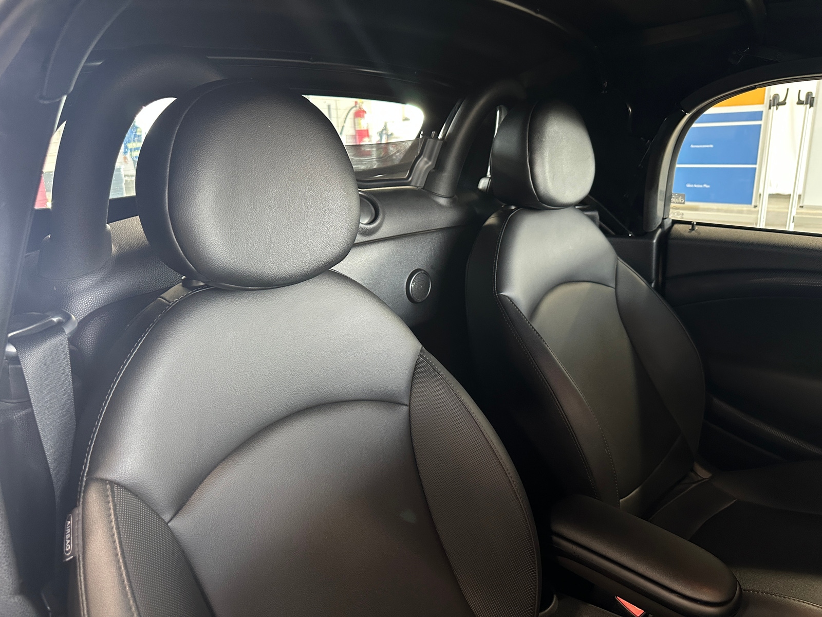 Thumbnail: 2015 MINI Cooper Roadster - 2
