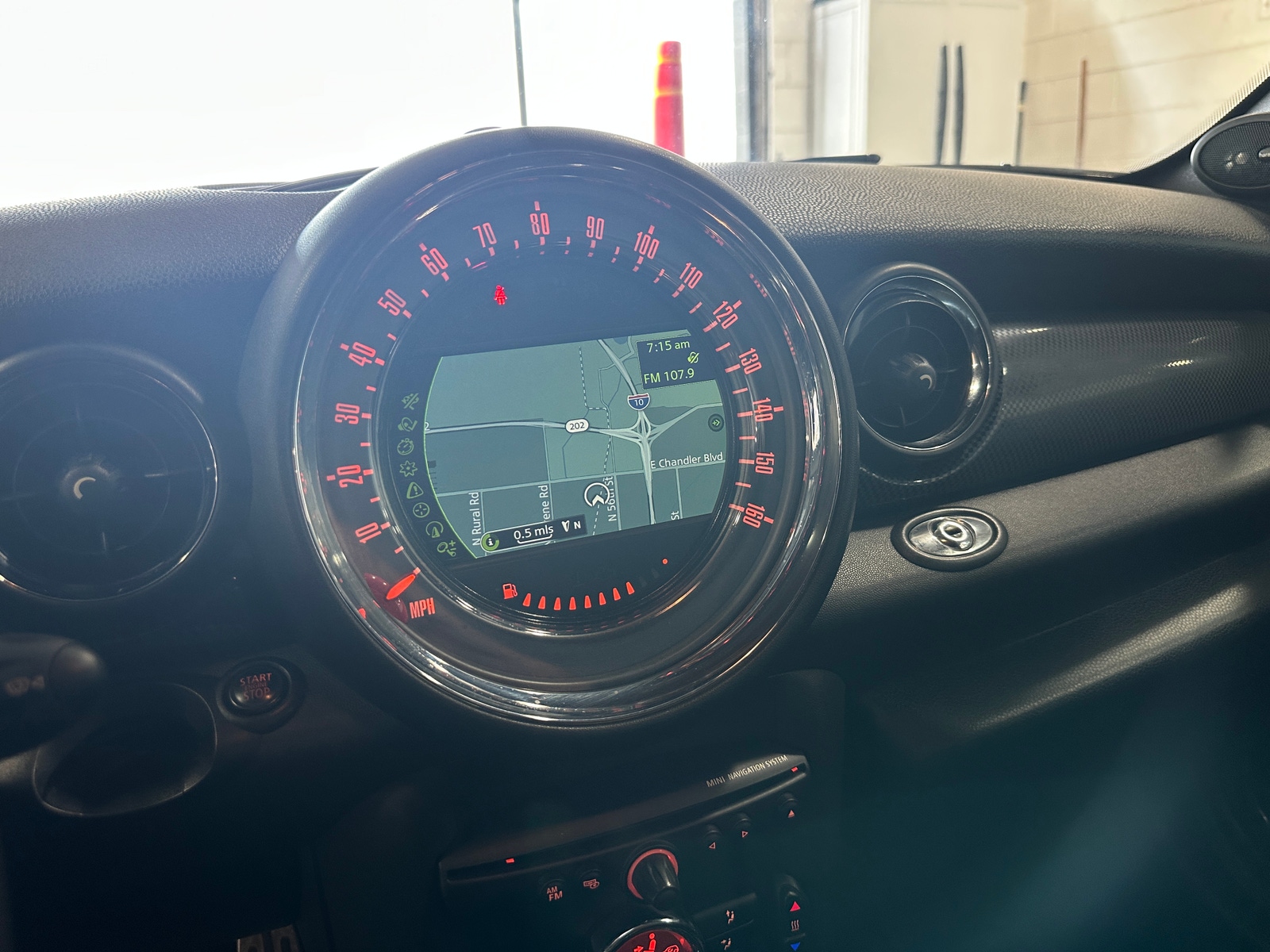 Thumbnail: 2015 MINI Cooper Roadster - 4