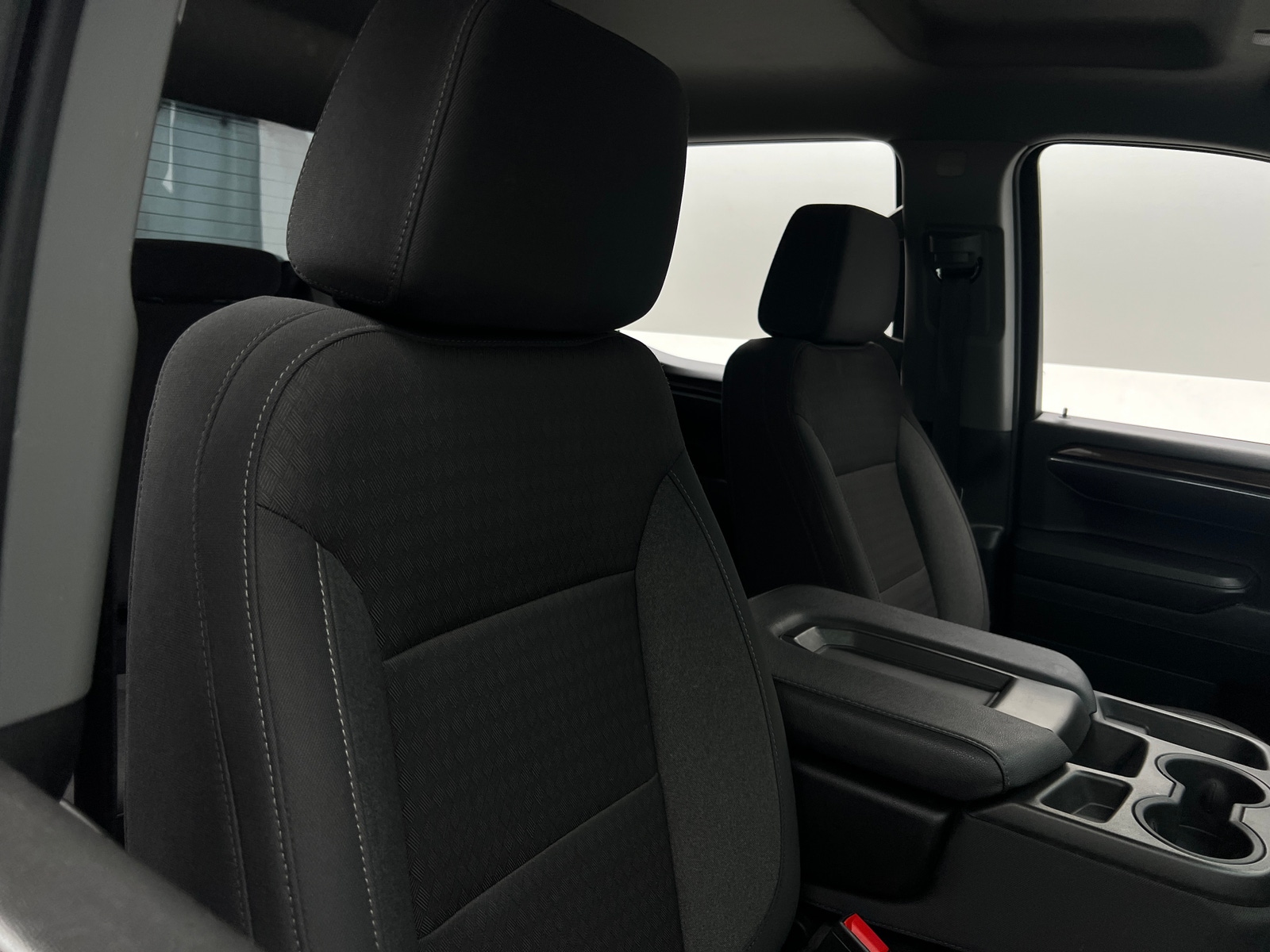 Thumbnail: 2024 Chevrolet Silverado 1500 - 2