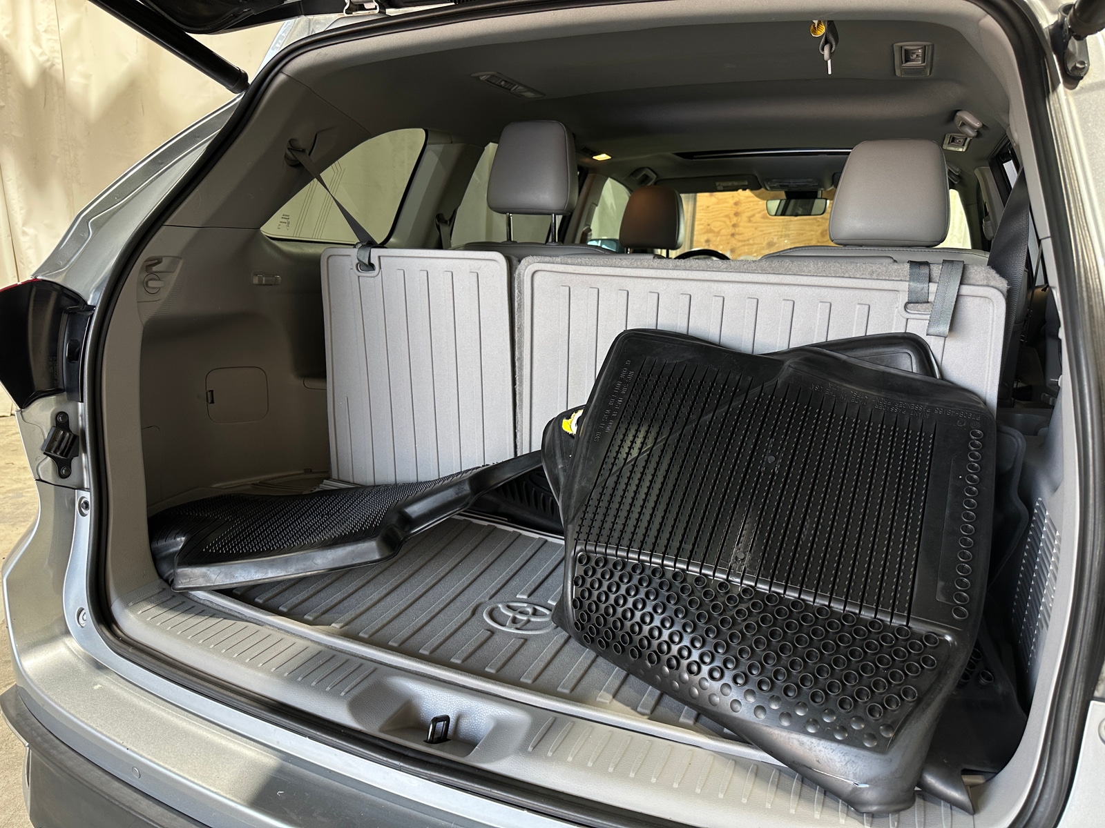 Thumbnail: 2019 Toyota Highlander - 6