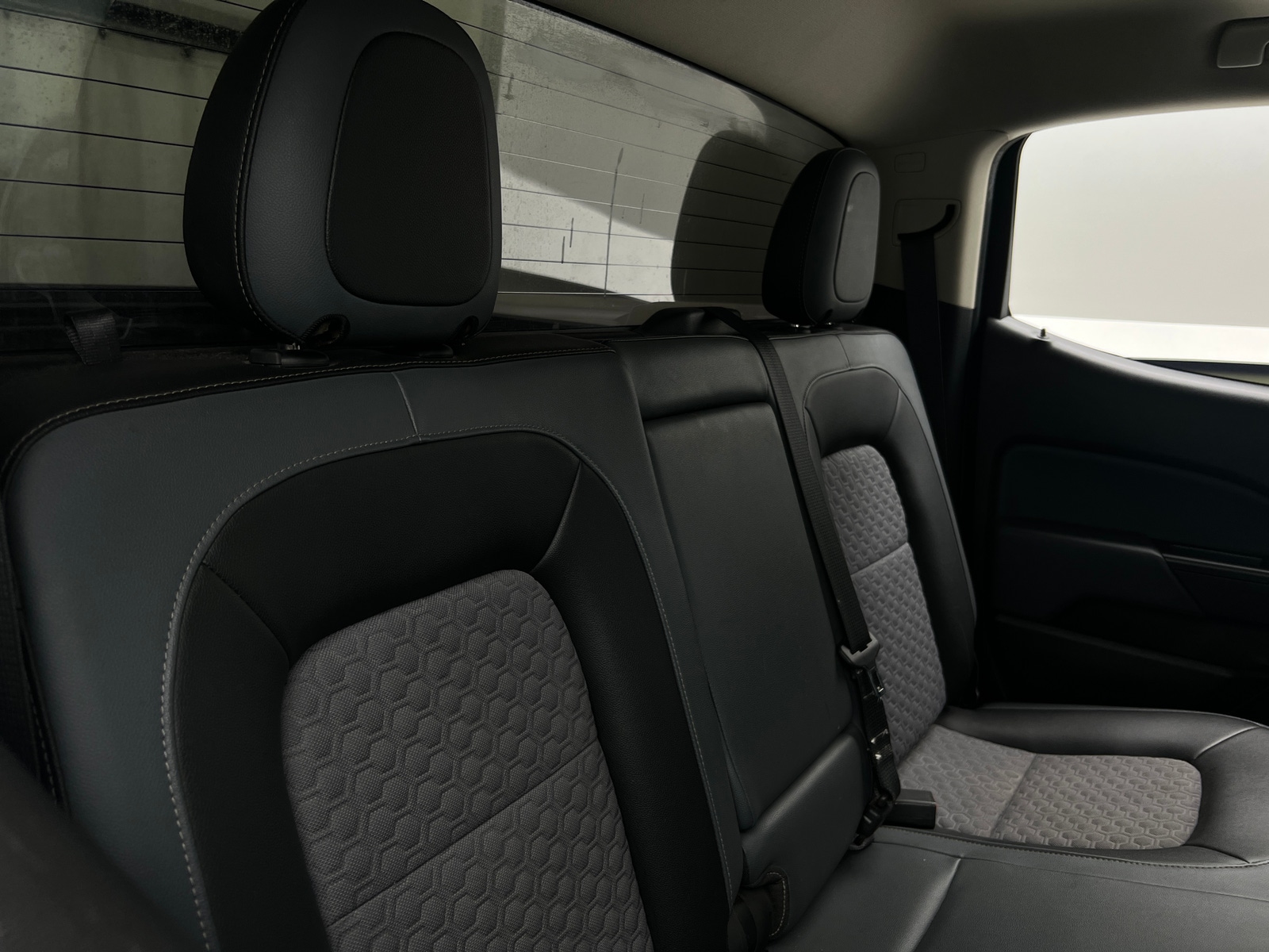 Thumbnail: 2015 Chevrolet Colorado - 5