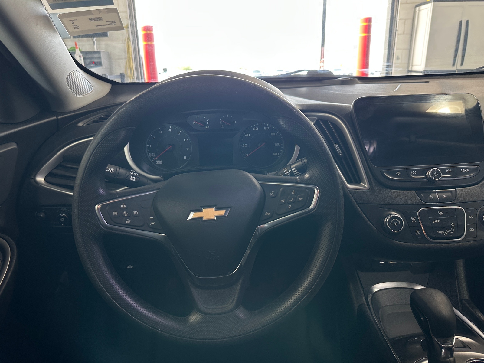 Thumbnail: 2021 Chevrolet Malibu - 5