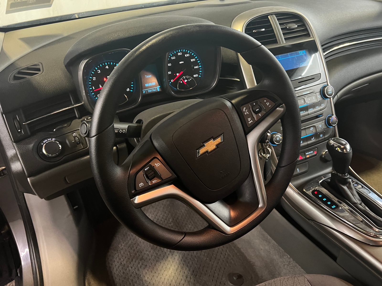 Thumbnail: 2013 Chevrolet Malibu - 5