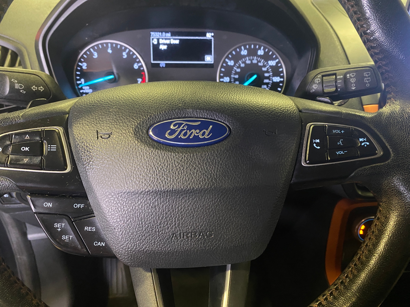 Thumbnail: 2018 Ford EcoSport - 4