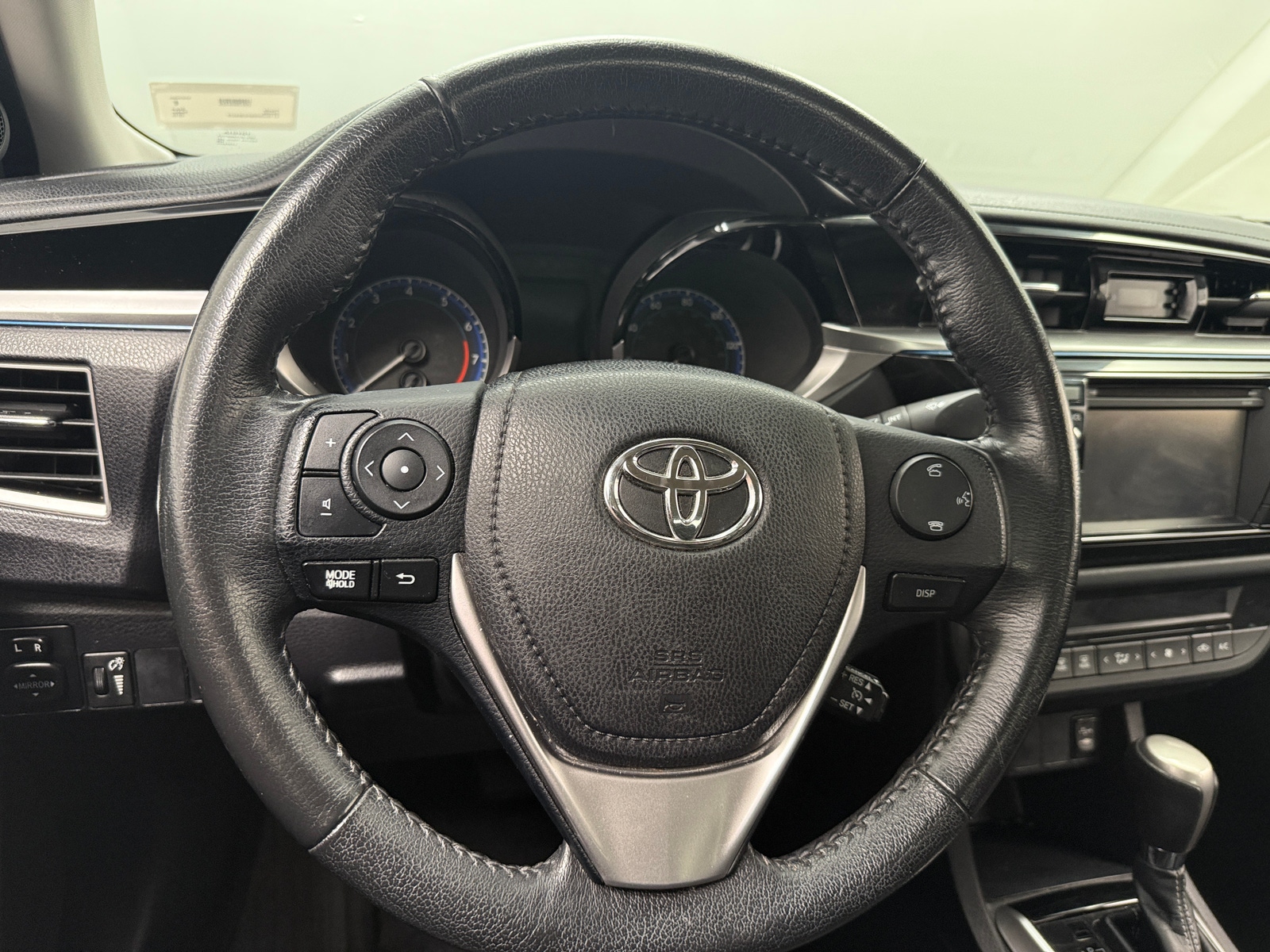 Thumbnail: 2015 Toyota Corolla - 5