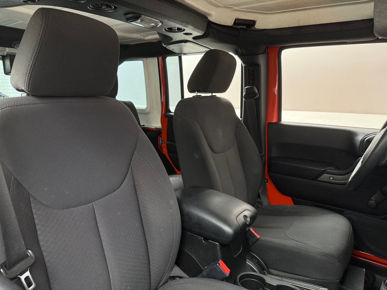 Thumbnail: 2015 Jeep Wrangler - 2