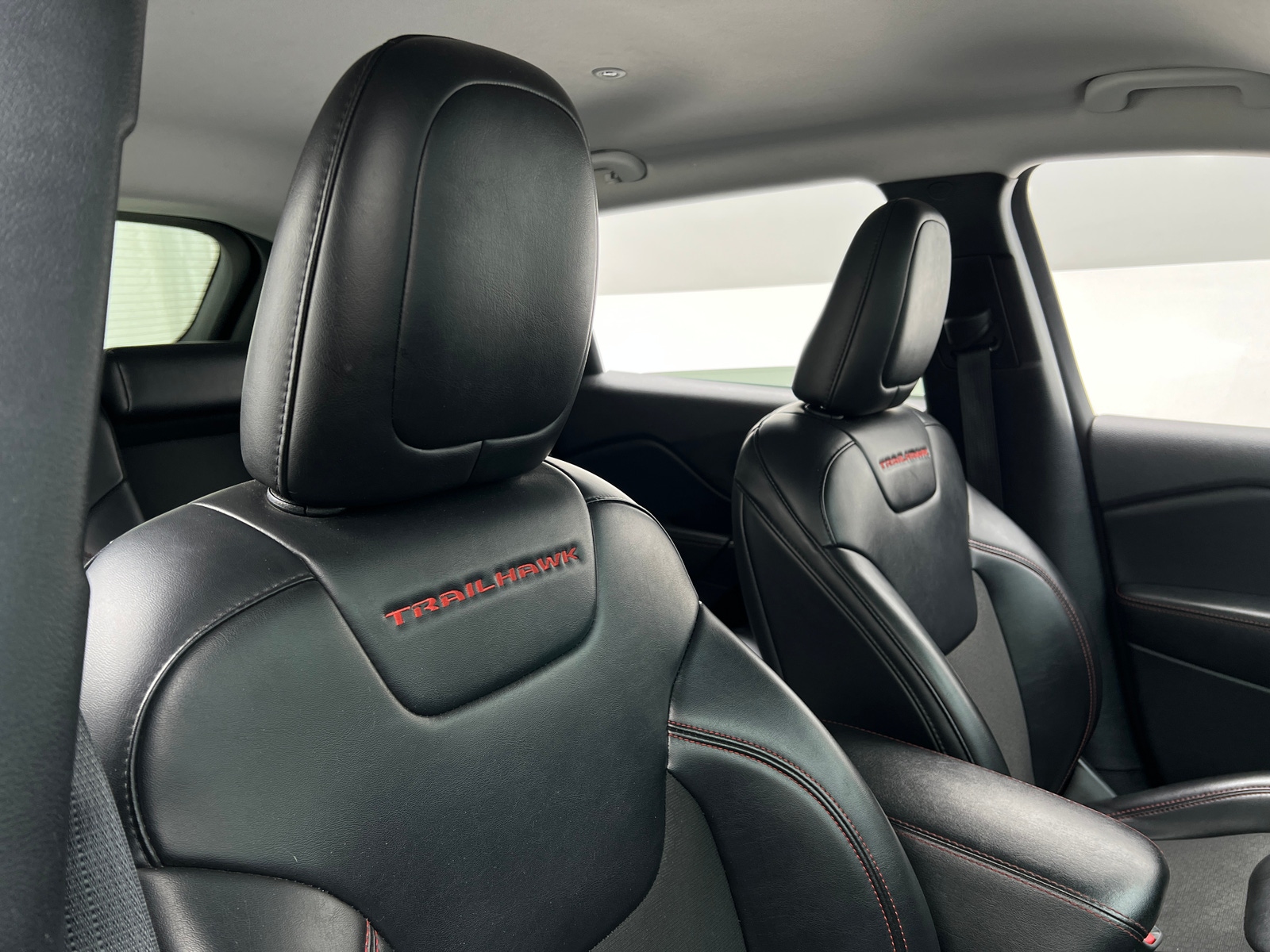 Thumbnail: 2020 Jeep Cherokee - 2