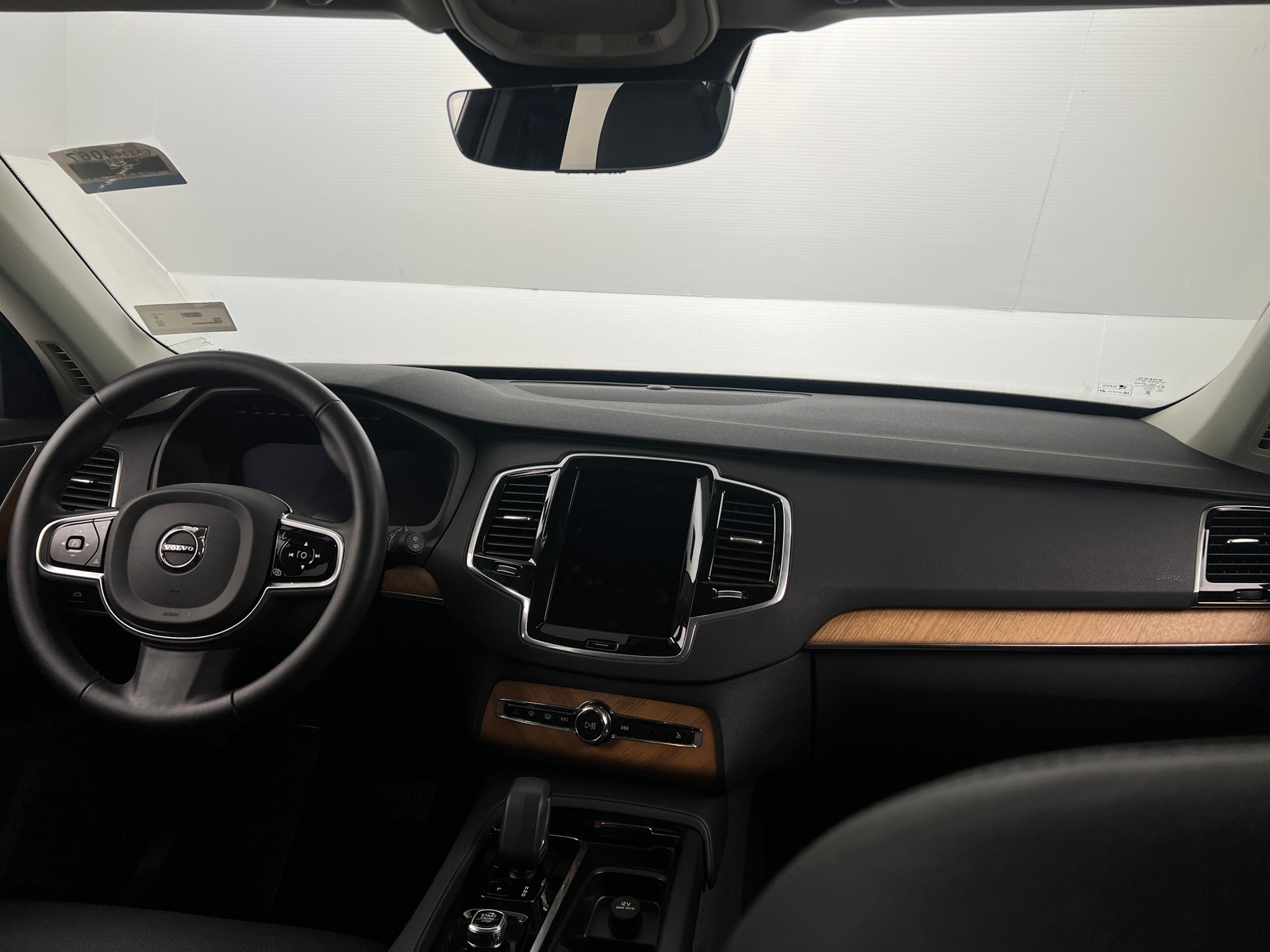 Thumbnail: 2025 Volvo XC90 - 2