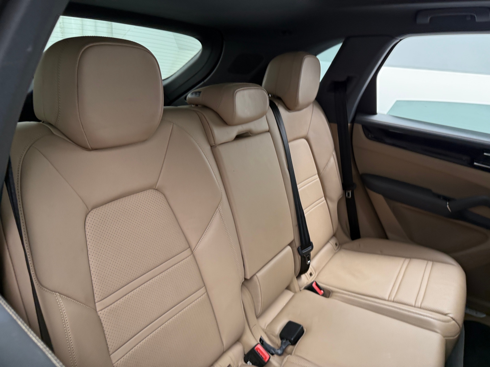 Thumbnail: 2019 Porsche Cayenne - 5