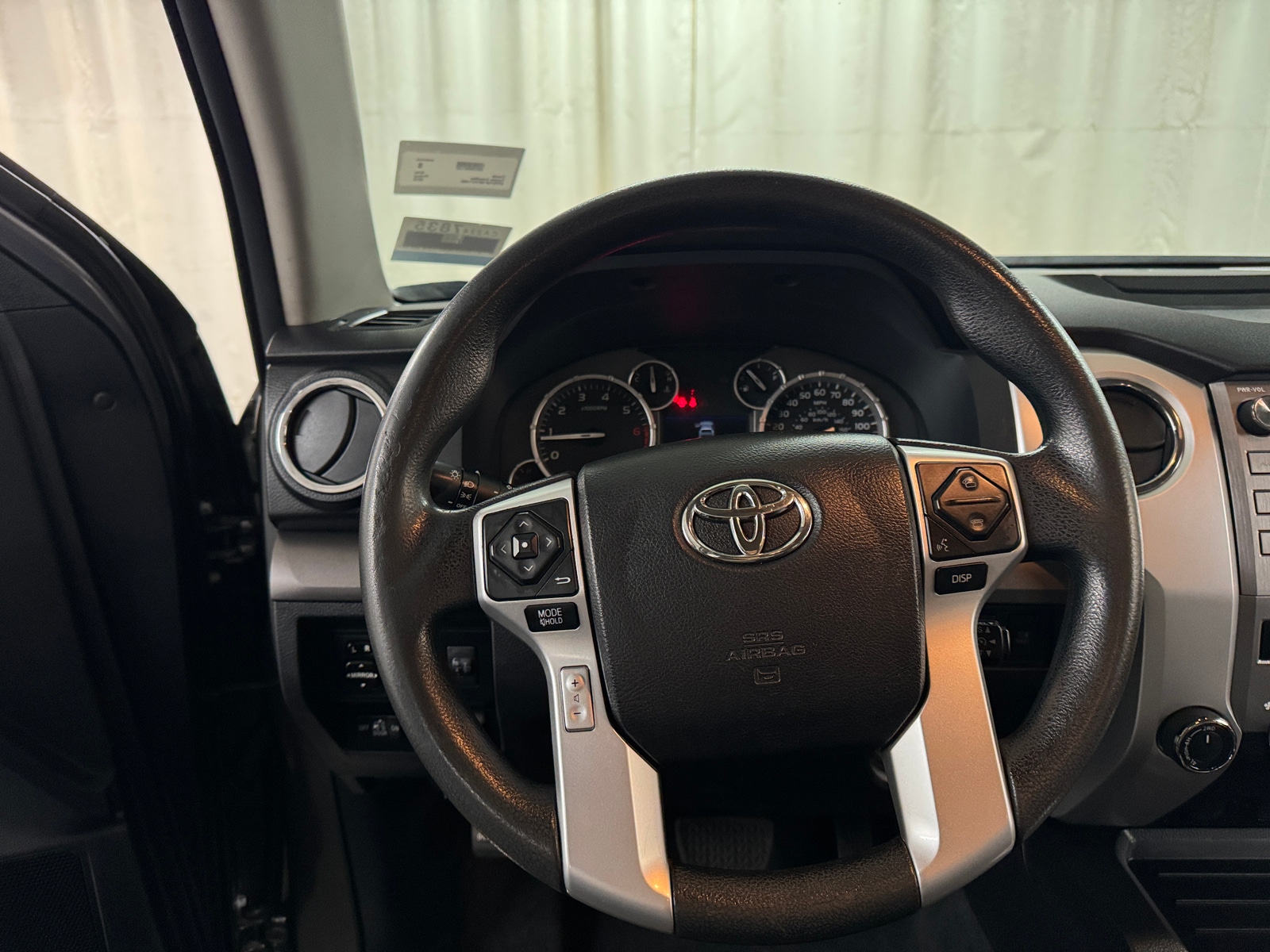 Thumbnail: 2015 Toyota Tundra - 5