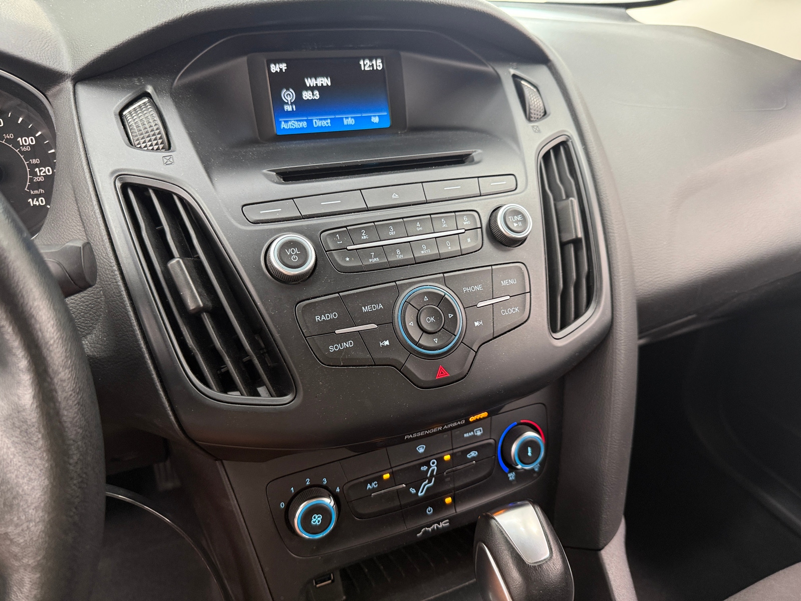 Thumbnail: 2015 Ford Focus - 4