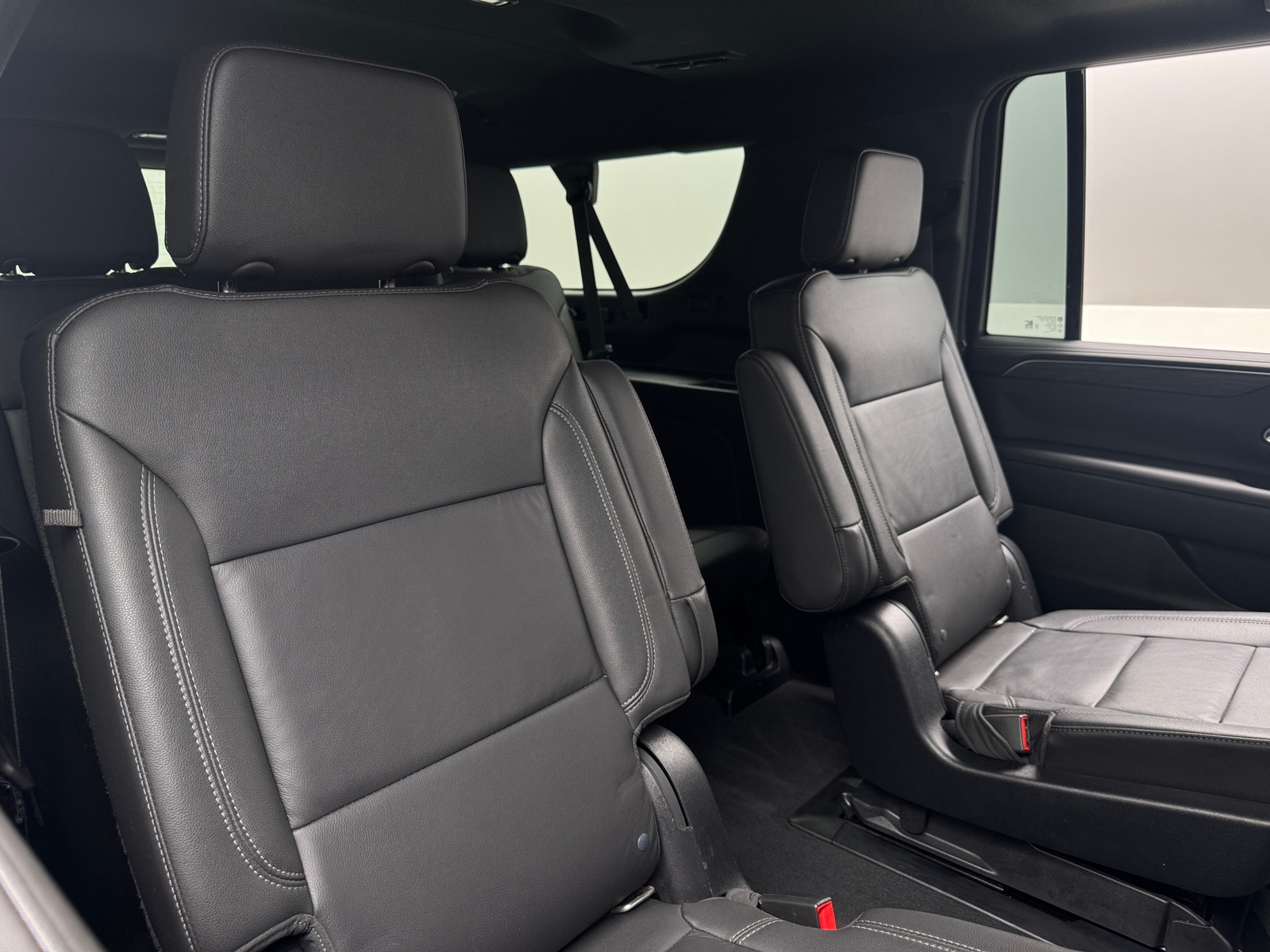 Thumbnail: 2021 Chevrolet Suburban - 5