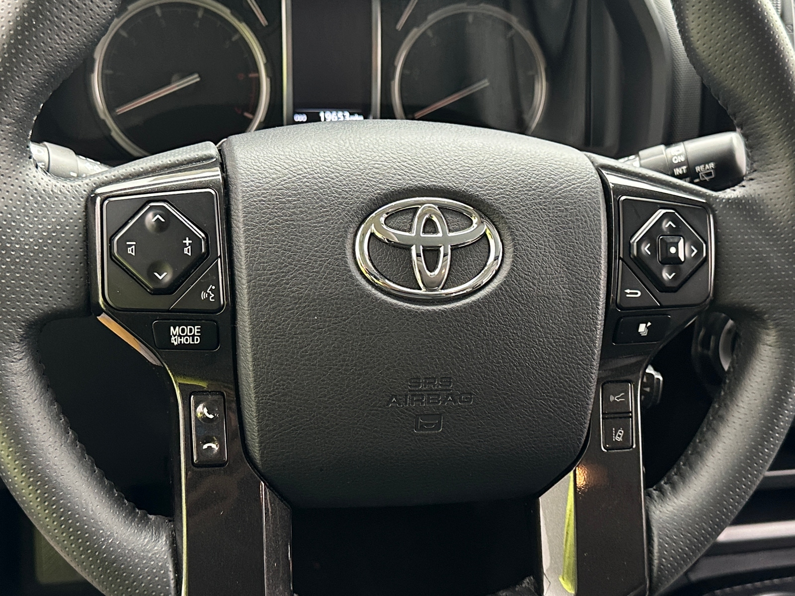 Thumbnail: 2020 Toyota 4Runner - 4