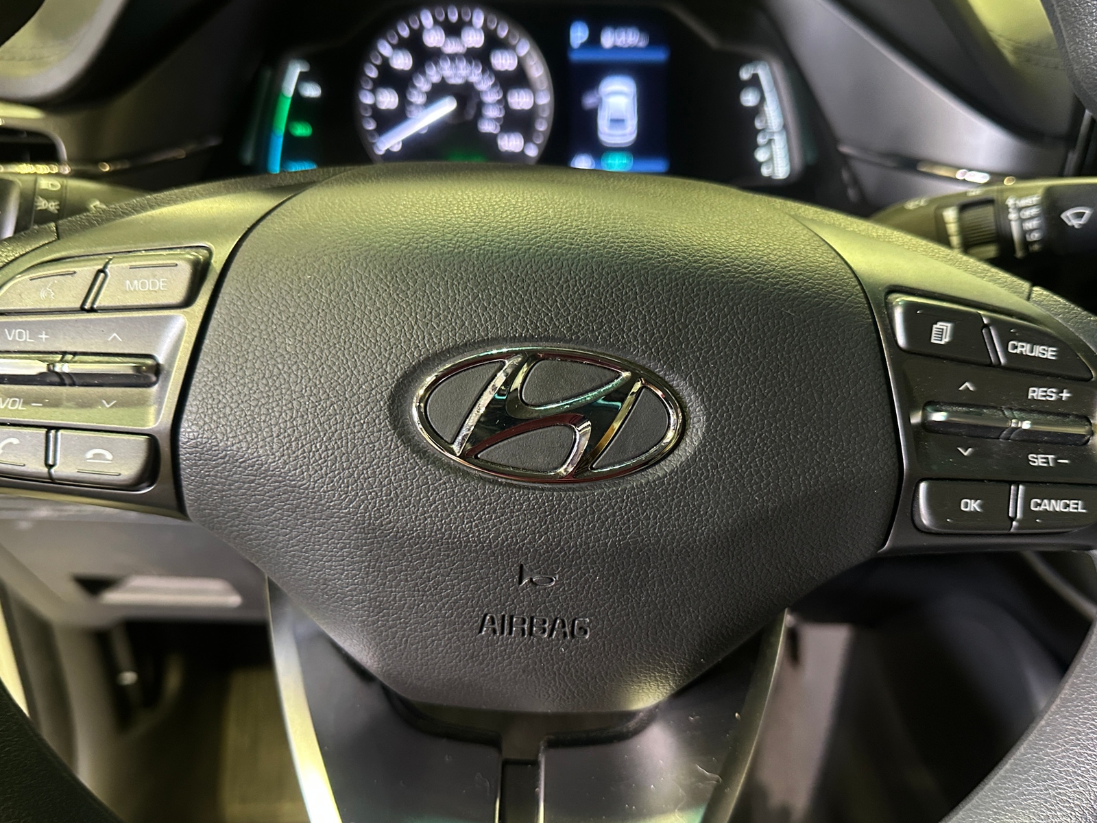 Thumbnail: 2022 Hyundai Ioniq - 5