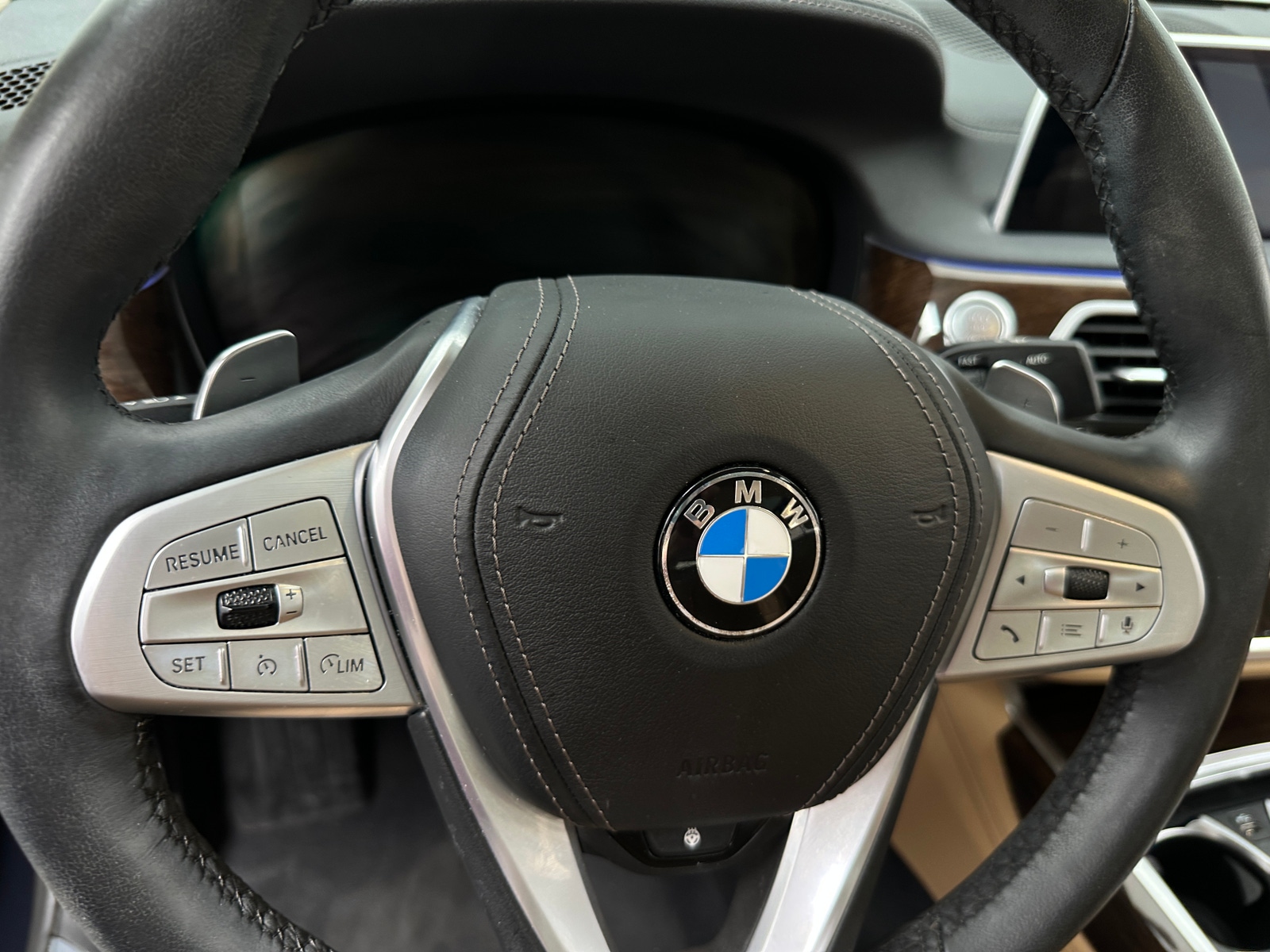 Thumbnail: 2020 BMW 7 Series - 4