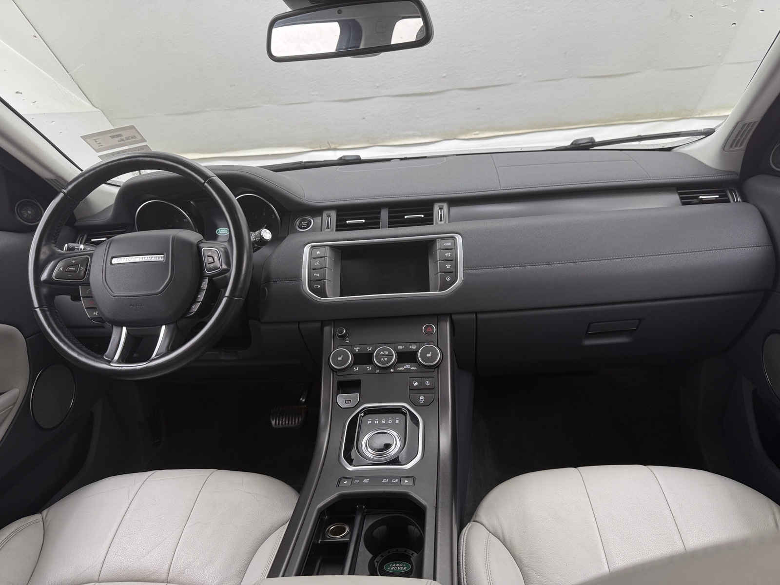 Thumbnail: 2018 Land Rover Range Rover Evoque - 2