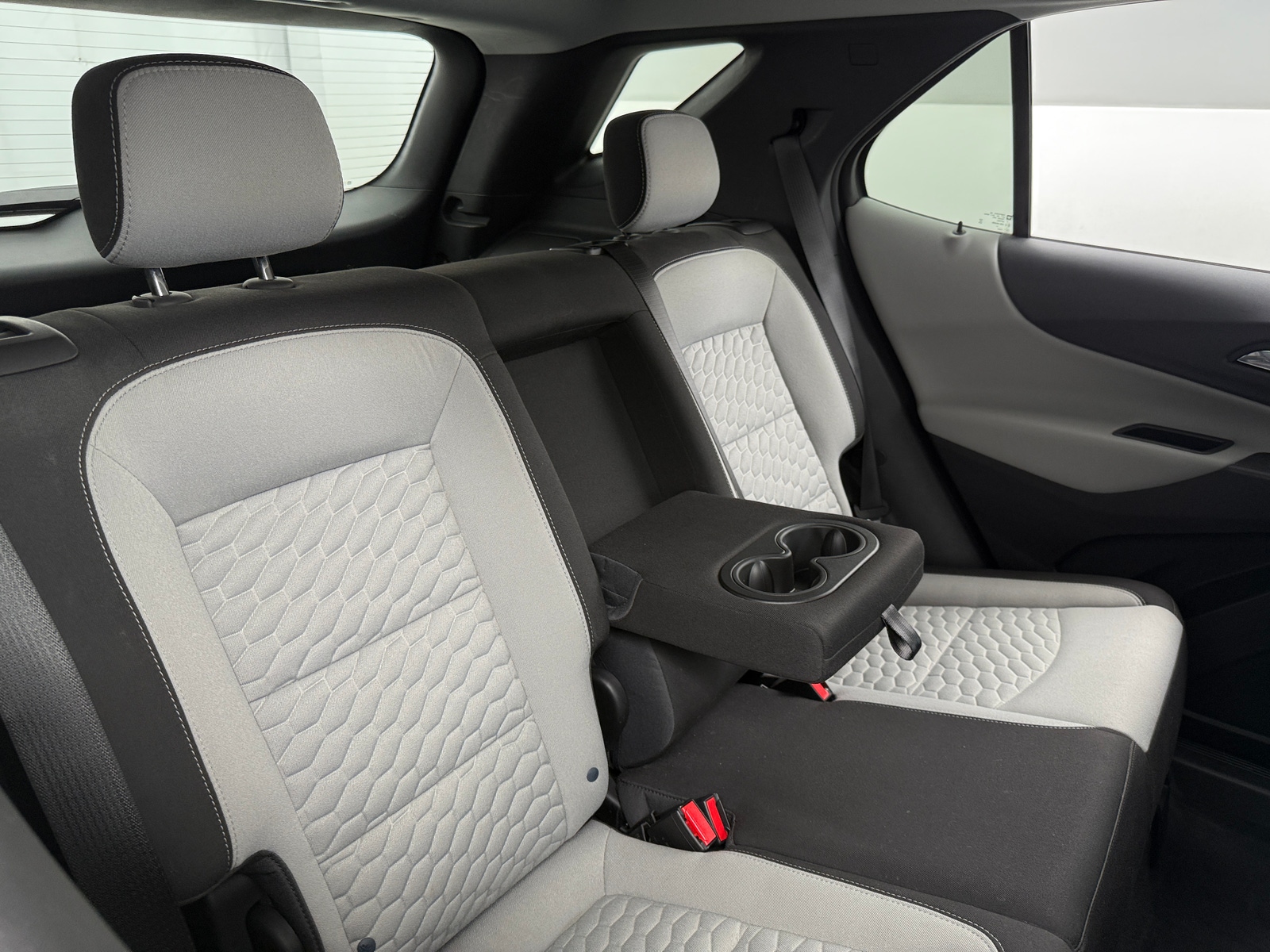 Thumbnail: 2020 Chevrolet Equinox - 6