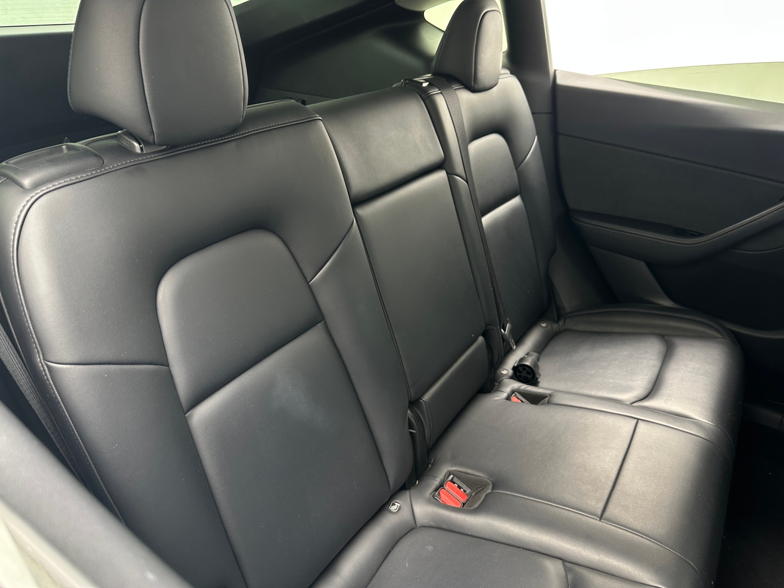 Thumbnail: 2021 Tesla Model Y - 4