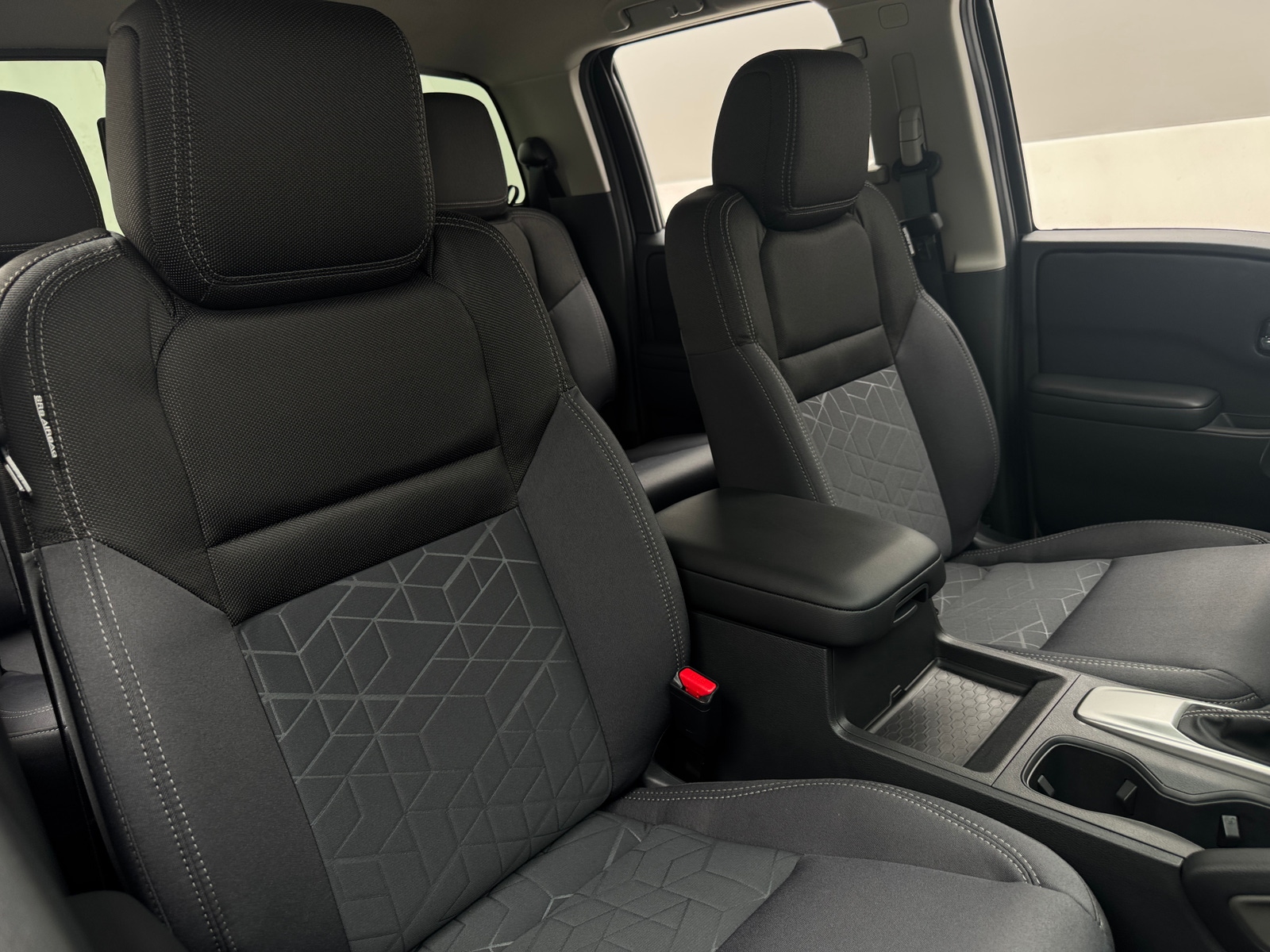 Thumbnail: 2025 Nissan Frontier - 2