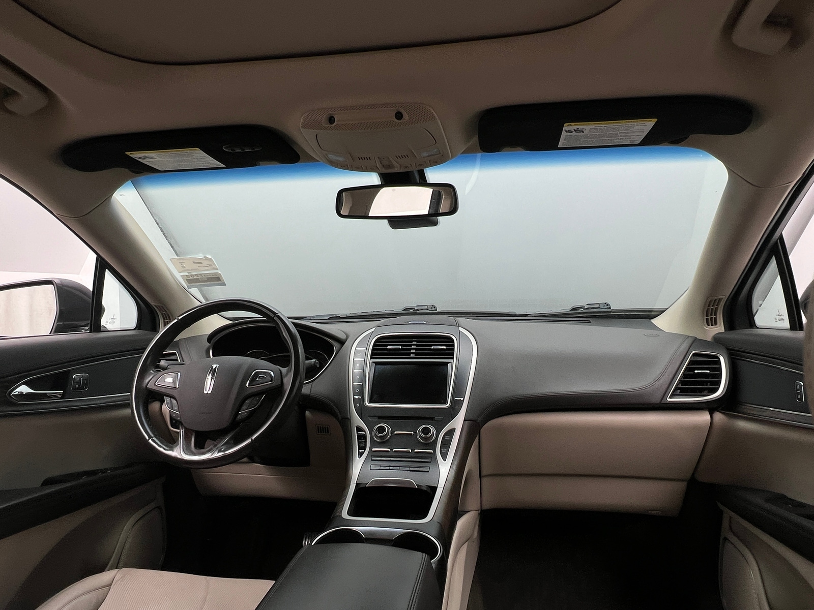 Thumbnail: 2018 Lincoln MKX - 2