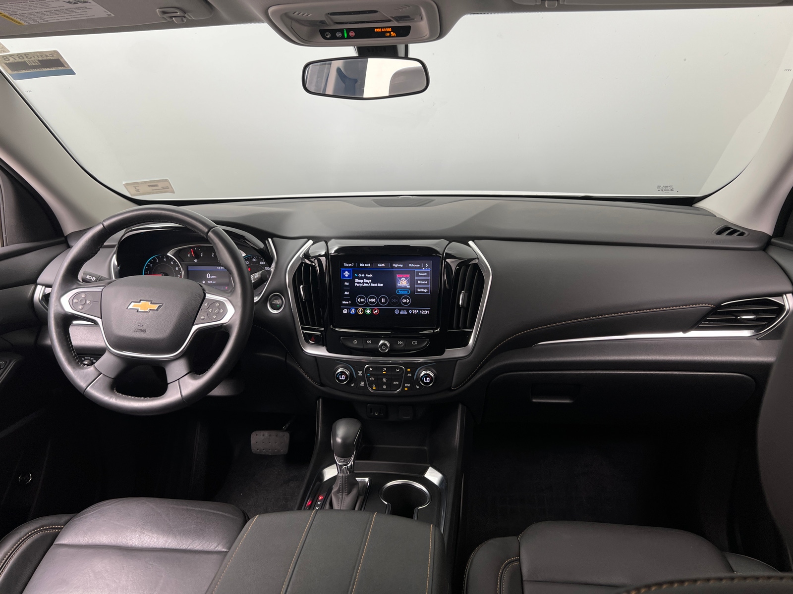 Thumbnail: 2021 Chevrolet Traverse - 2