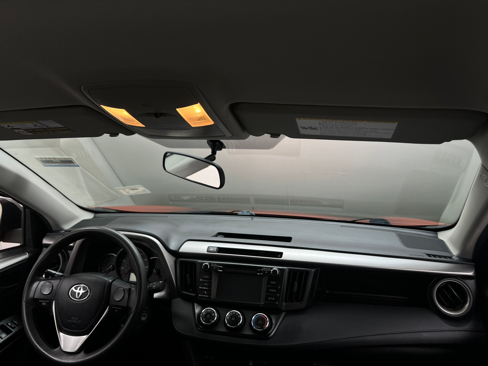 Thumbnail: 2016 Toyota RAV4 - 3