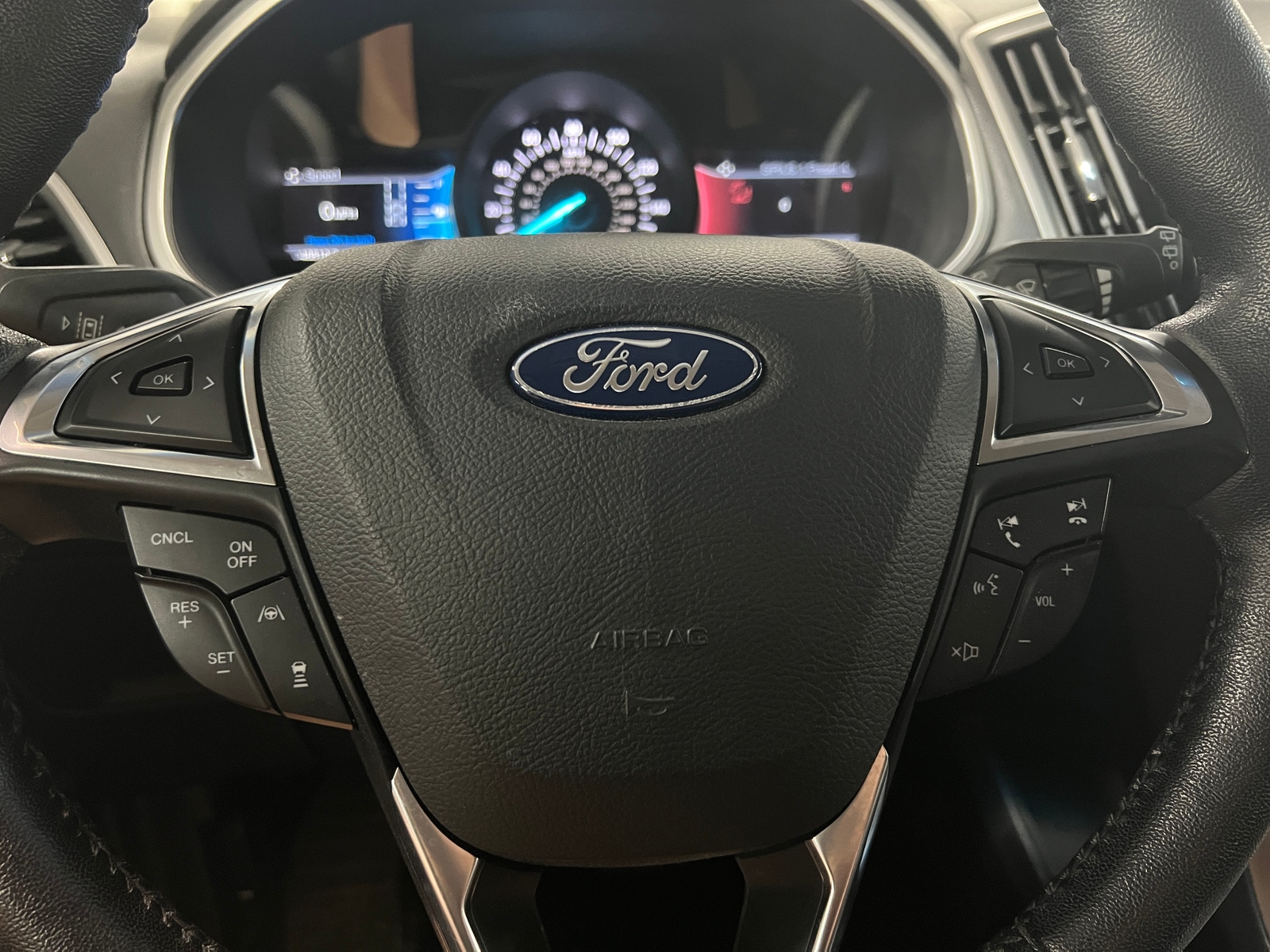 Thumbnail: 2020 Ford Edge - 4