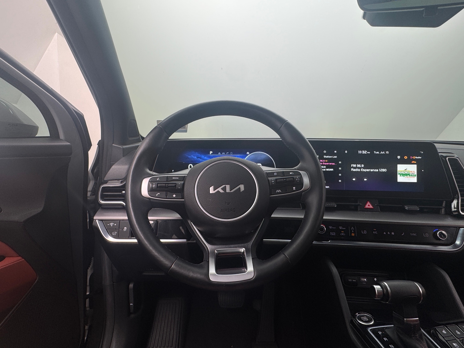 Thumbnail: 2023 Kia Sportage - 5