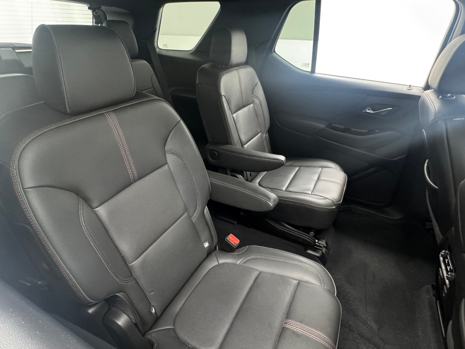Thumbnail: 2022 Chevrolet Traverse - 6